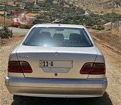 مرسيدس بنز E-Class